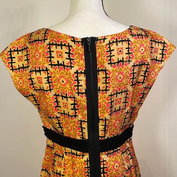 Phoebe Couture | Dress in Yellow Gold Pink Black Silk Geometric Print - Picture 4 of 11